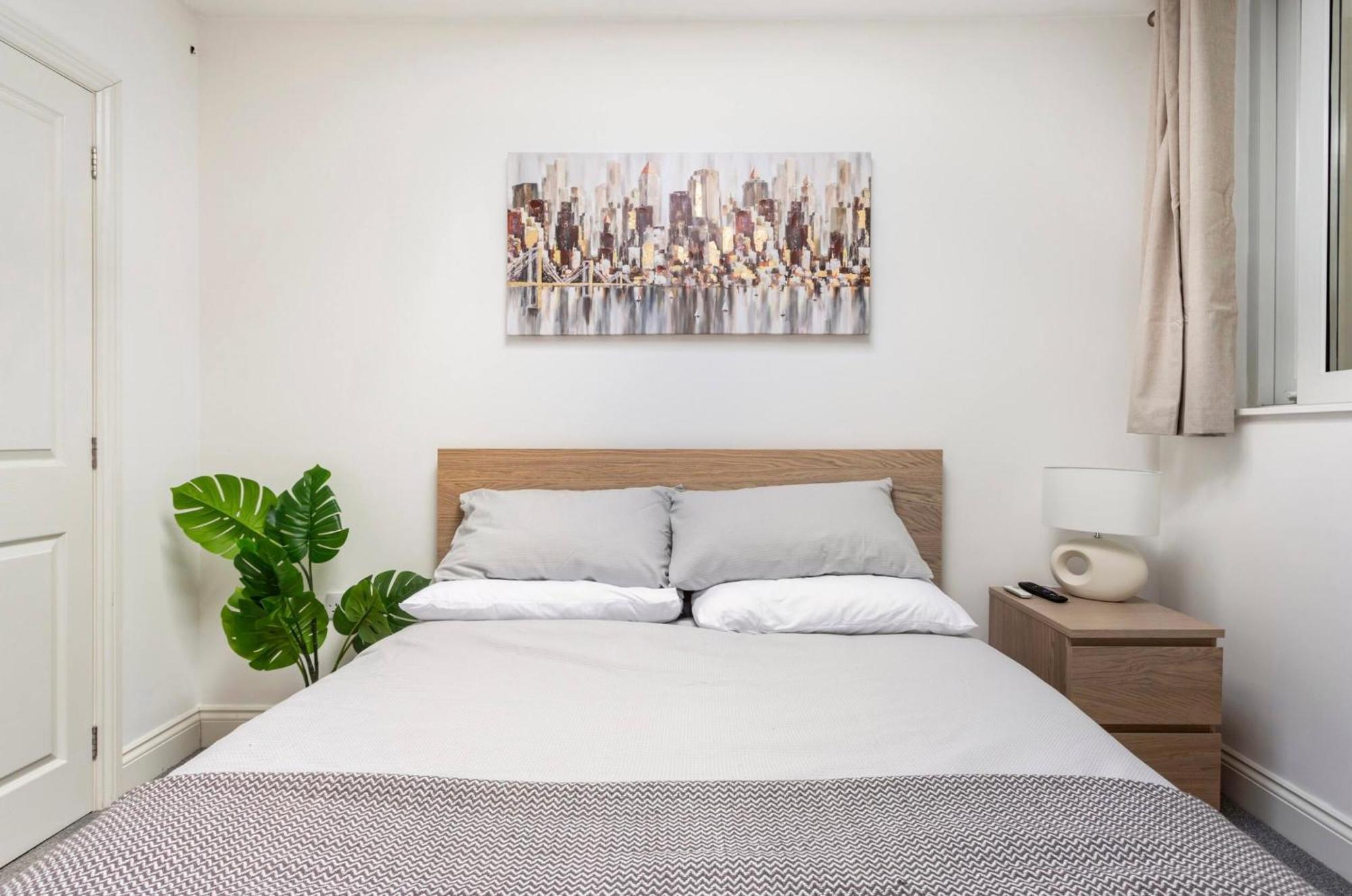 Beautiful 2 Bed Apartment Just Steps To The Beach เวย์มัธ ภายนอก รูปภาพ