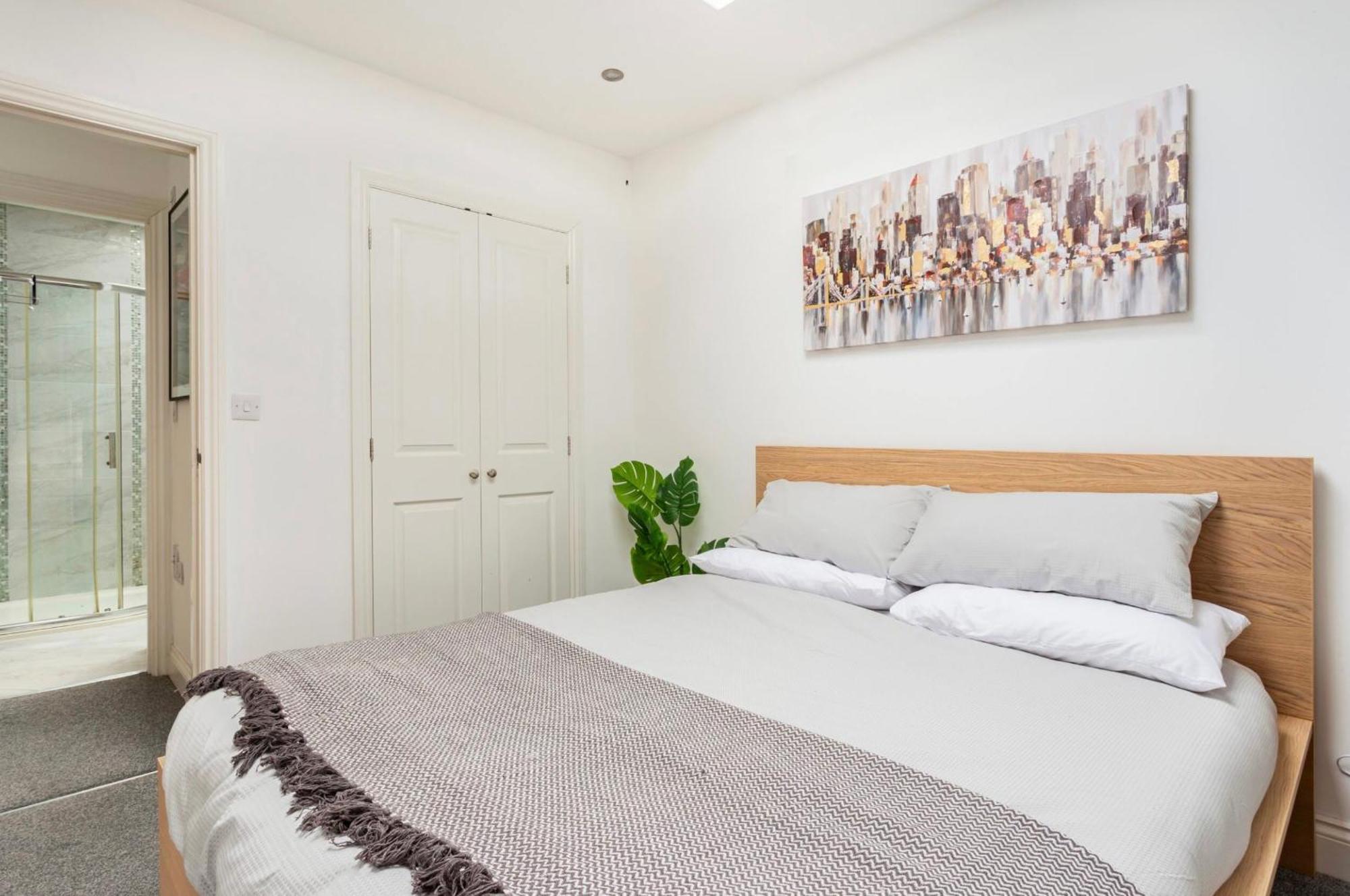 Beautiful 2 Bed Apartment Just Steps To The Beach เวย์มัธ ภายนอก รูปภาพ